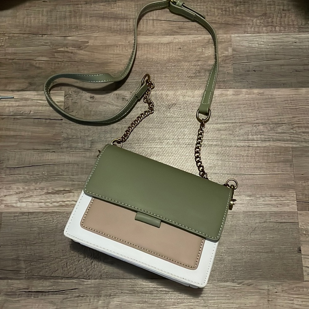 Oliver and Annis, “the Chanel”